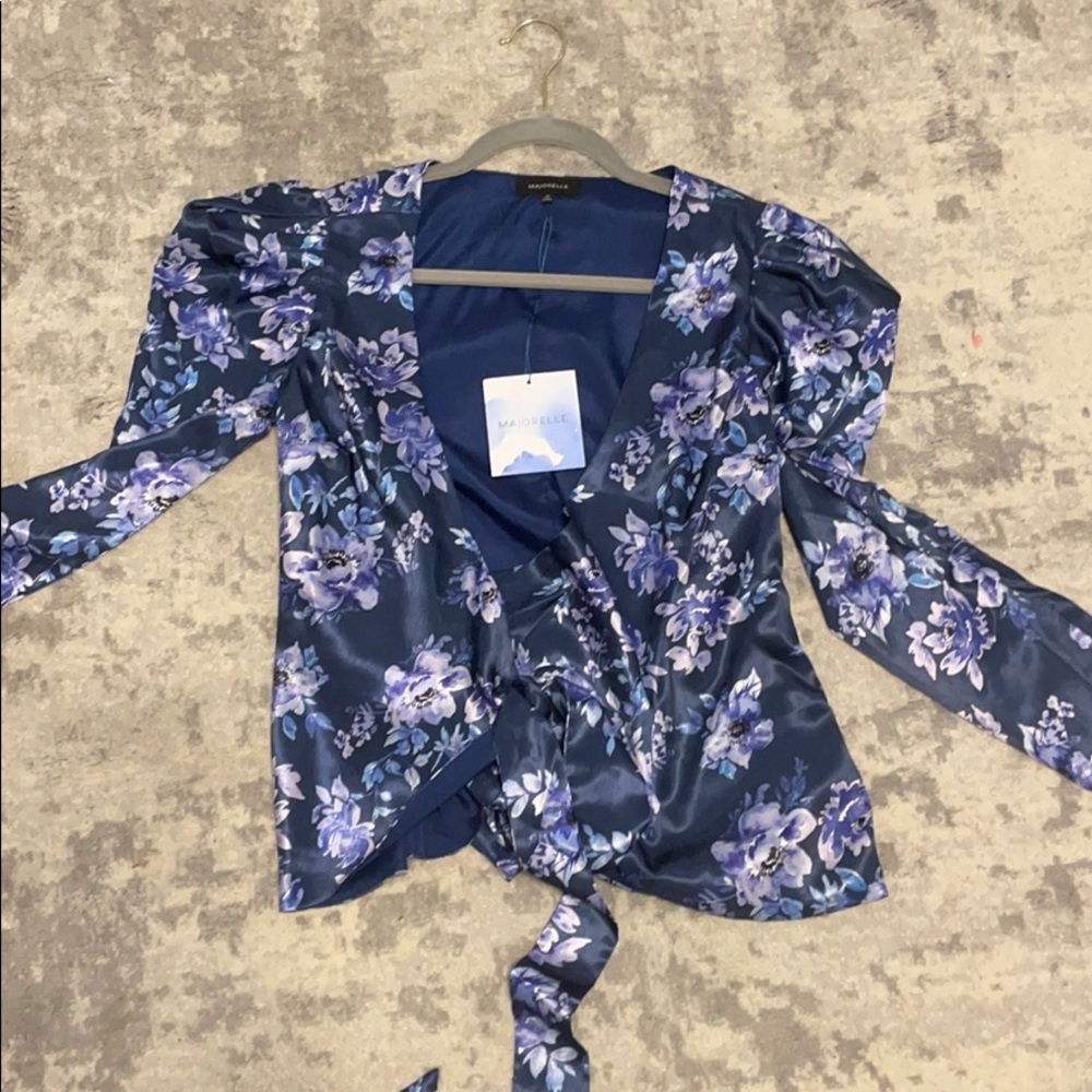 Majorelle top